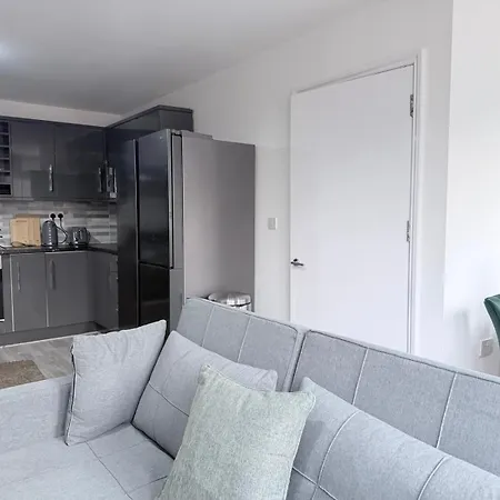 Homestay Stunning Near Shopping And Centres Leeds (West Yorkshire)